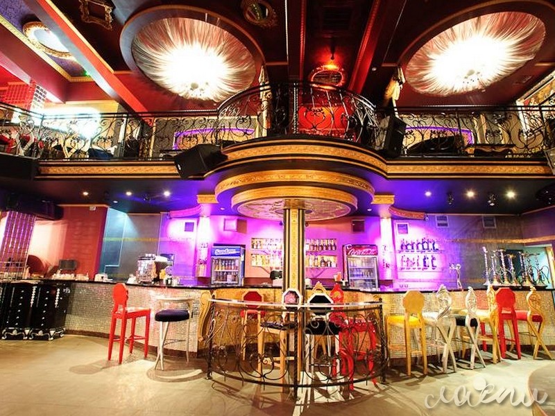 ночной клуб "Версаль"